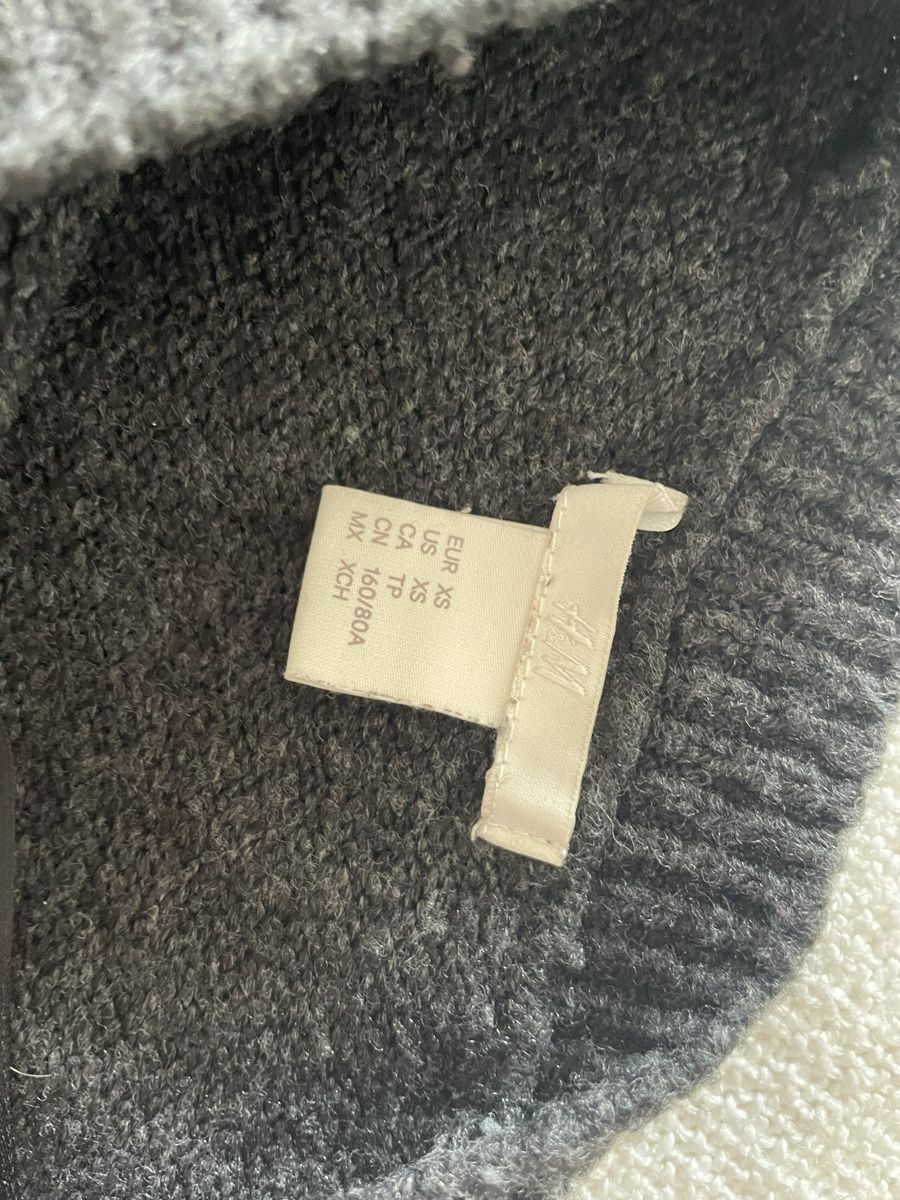 H&M Maglioni & Felpe: Pull Gris Anthracite H&M Taille XS – Nuovo (secondo la descrizione) da Les Avanchets venduto da NR07 5