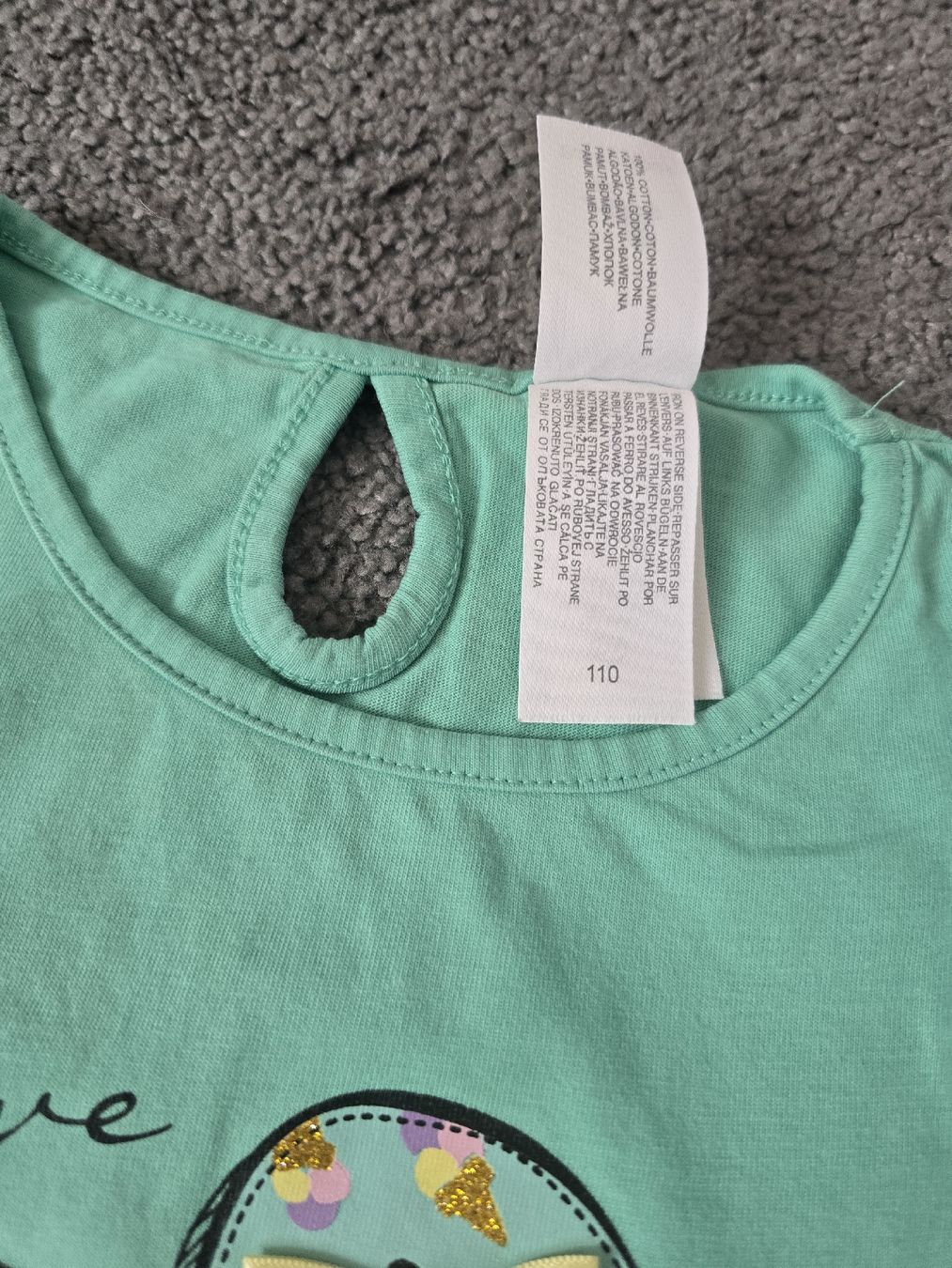 Blusen, T-Shirts & Tops: Mädchen Top/Shirts 110-116 – Gebraucht aus Unterentfelden von Panda-87 2