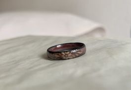 Emaillierter handgemalter Vintage-Ring mit Blumen
