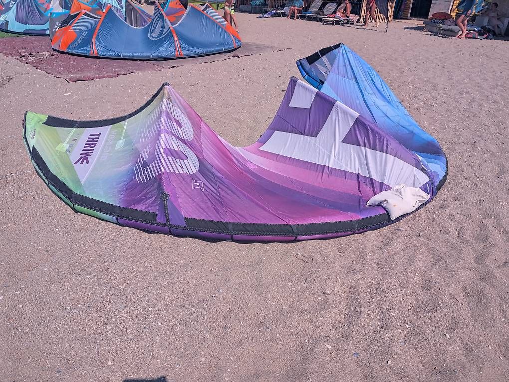 Kite: Harlem Thrive 9m Kite – Gebraucht aus Brügg BE von burer