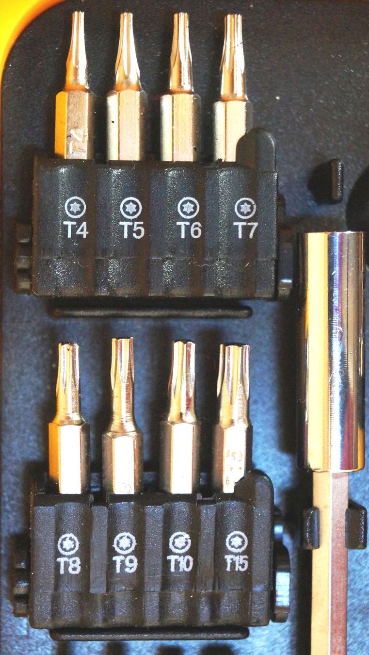 Tutti gli attrezzi: 16 Bit Tool-Set-Box, Liyset – Nuovo (secondo la descrizione) da Lenk im Simmental venduto da Ruedauph 3