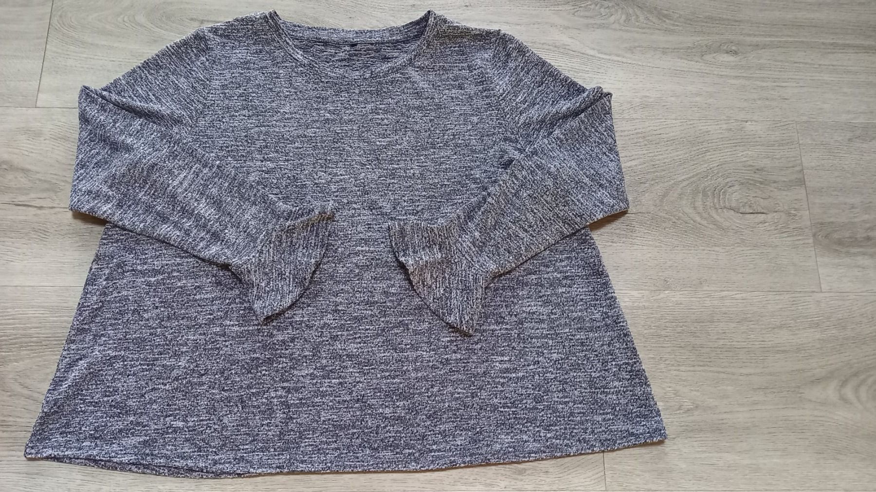 Maglioni & Felpe: L/XL Pullover – Usato da Bätterkinden venduto da Elefantenzoo