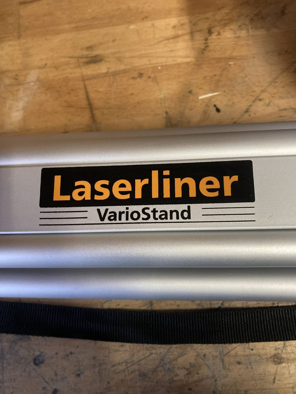 Tutti gli attrezzi: niveau laser rotatif – Usato da Vuadens venduto da Bibis68 1