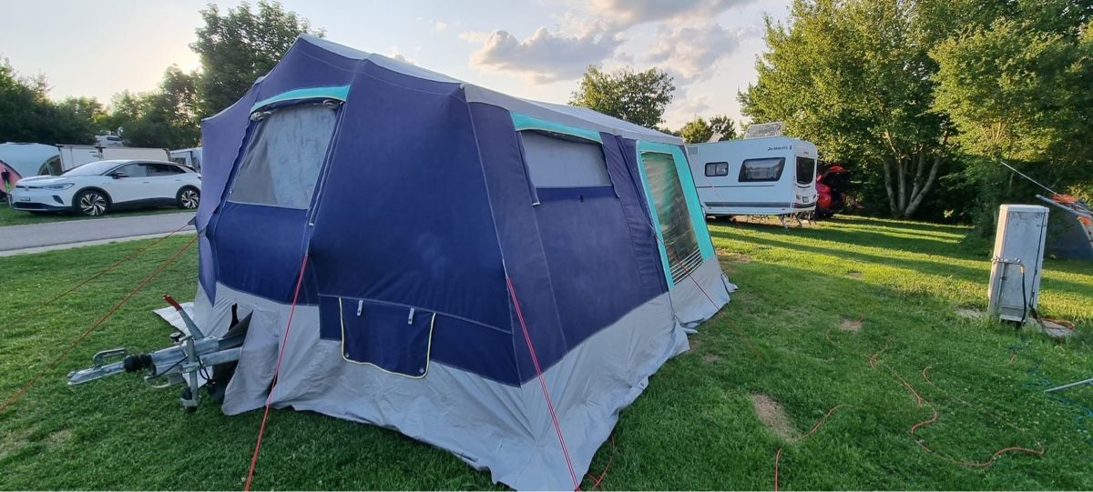 Trigano Camping Fahrzeuge: Zeltklappanhänger Trigano – Gebraucht aus Adelboden von bjo_h29g 9