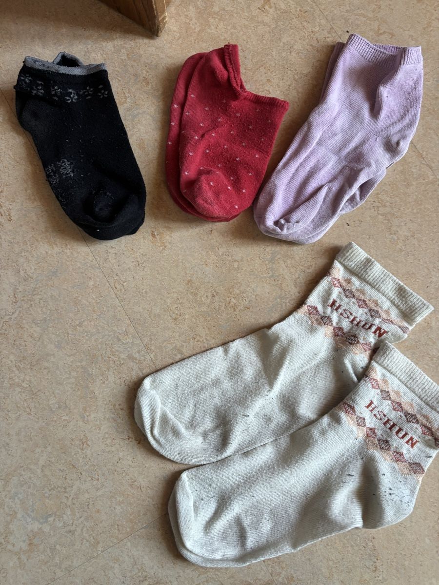 Chaussettes: Lot de chaussettes  – D'occasion à Courcelon par odi_9mjv