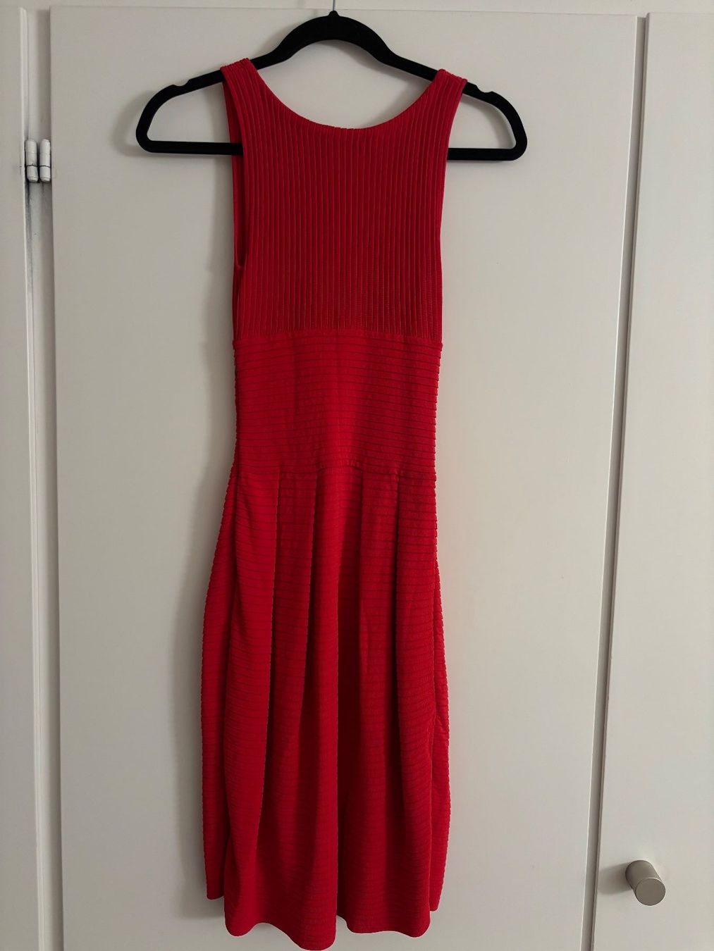 Dior Vestiti: DIOR ärmelloses, sehr elastisches Kleid 34 – Usato da Herrliberg venduto da mayfi 7