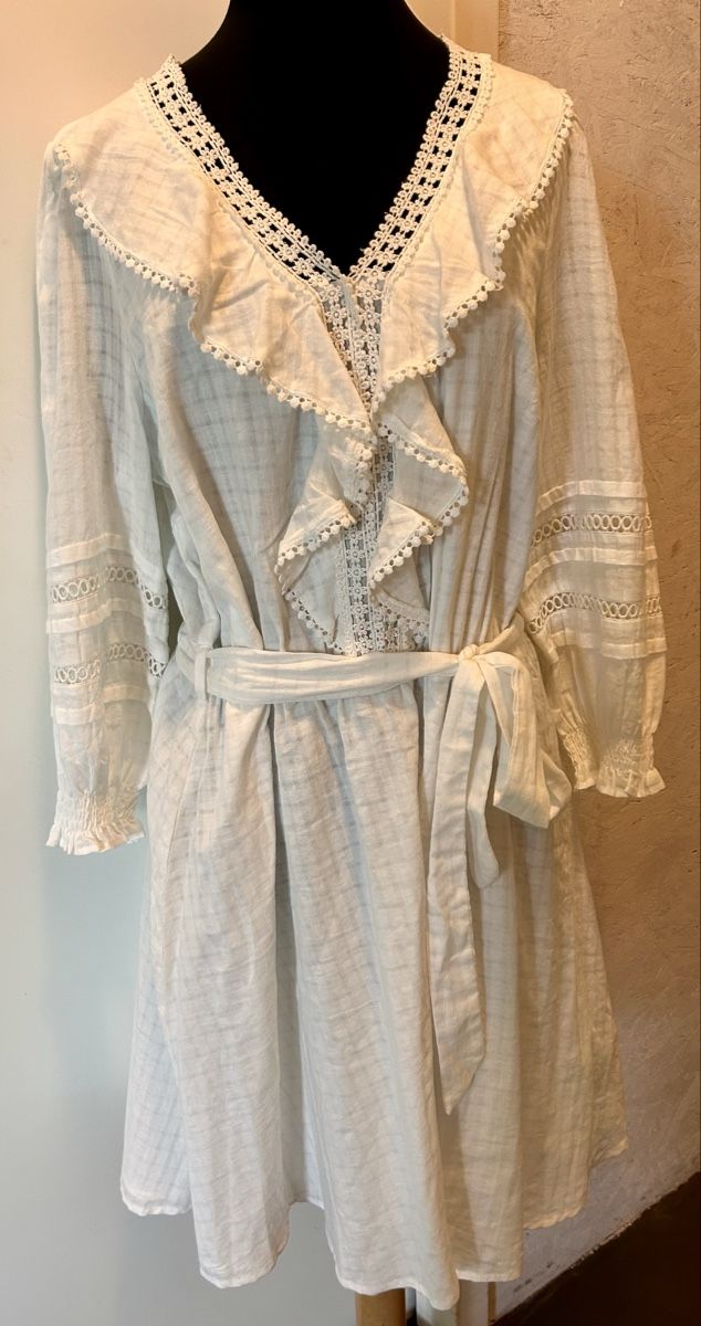 Kleider: Love & Roses Sommerkleid, Grösse 44 – Neu (gemäss Beschreibung) aus Oberhasli von anzis