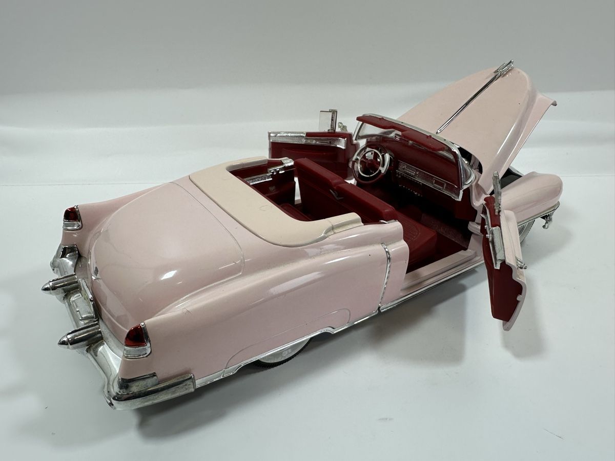 Anson Modellini d'auto: 1953 Cadillac Eldorado 1:18, pink, ANSON – Usato da Zofingen venduto da rf9_x2xt 5