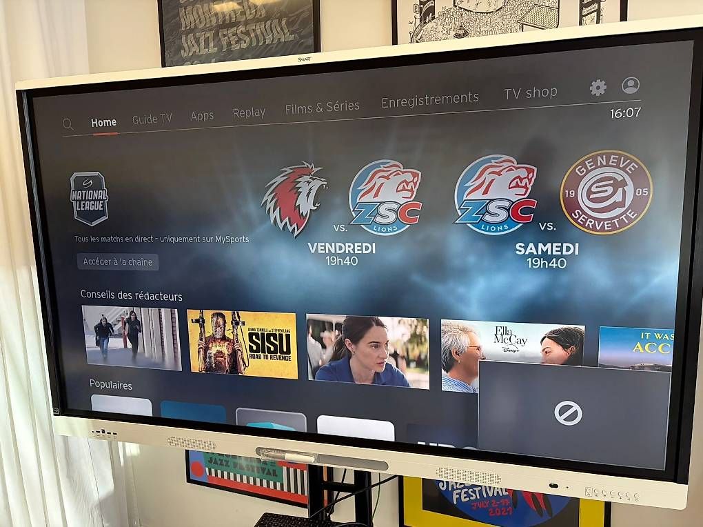 Supporti a parete: Écran interactif SMART Board 75'' 4K tactile + pied roulant – Usato da Fribourg venduto da Malone 3