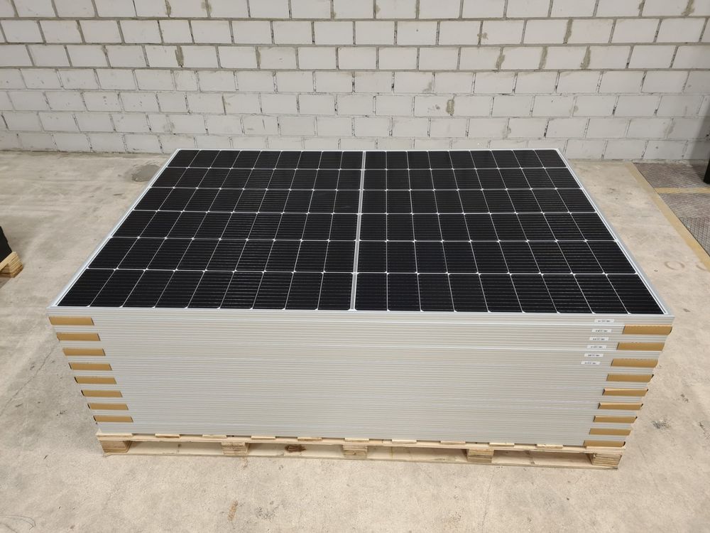 Photovoltaikmodule 410 Watt AxSun aus Deutschland 18 Stück (Neu (gemäss ...