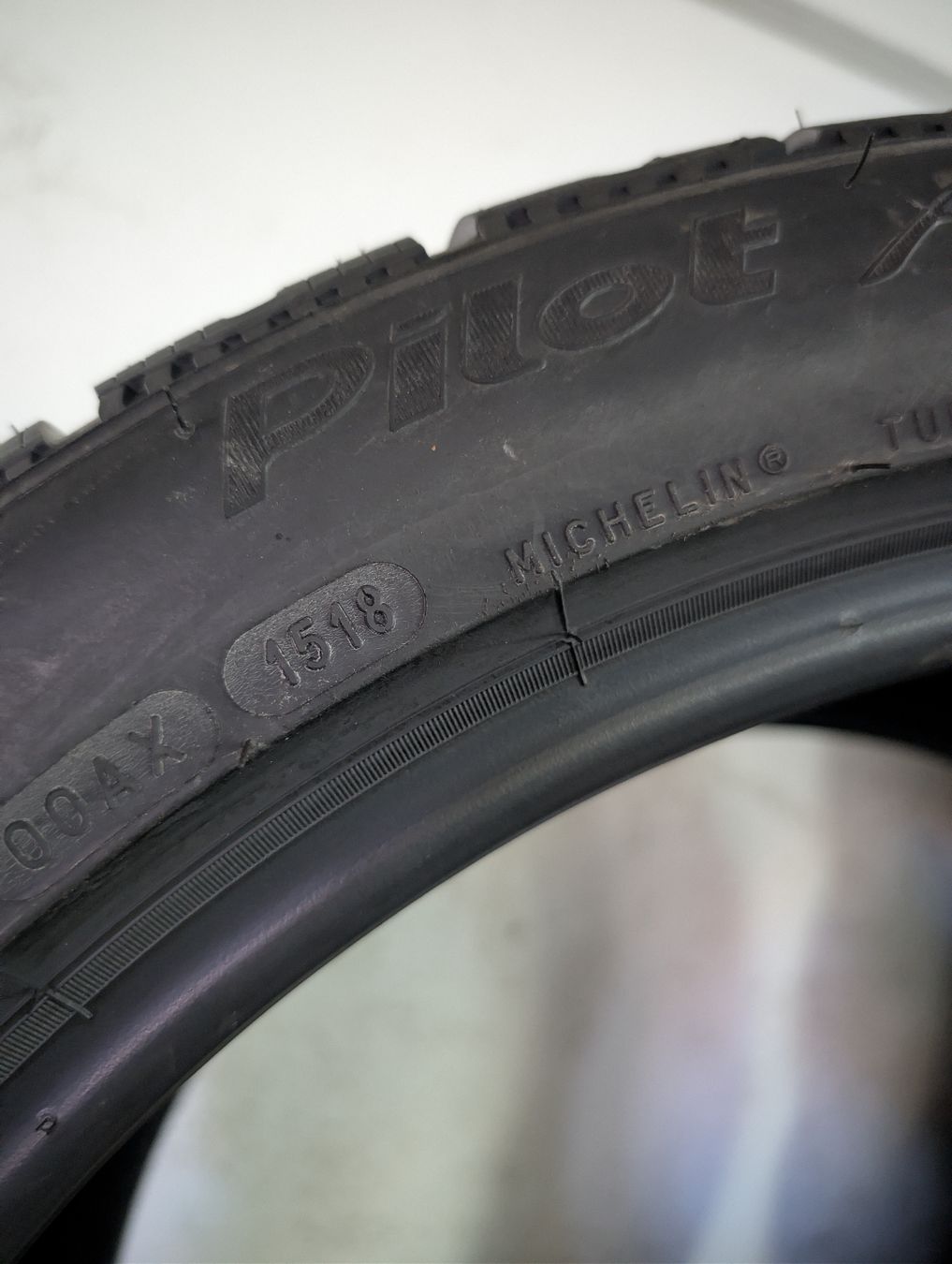 Michelin Pneus & Roues: Winterreifen  – Neuf avec emballage d'origine à Dürrenäsch par Pneu-Idris 3