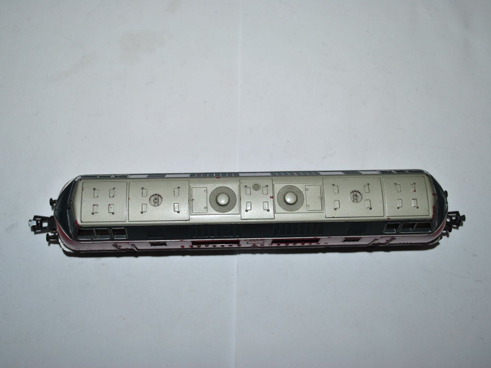 Märklin Modellini di ferrovie: Märklin Diesellok DB (PDB330) – Usato da Aarwangen venduto da Bahnsupport 4