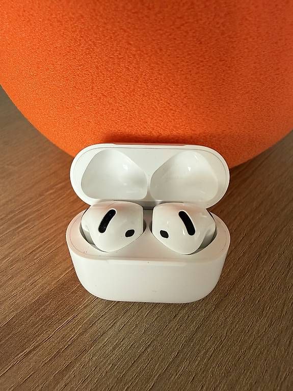 Apple Cuffie: AirPods 4 - Top Zustand – Nuovo (secondo la descrizione) da Schongau venduto da Mike1230