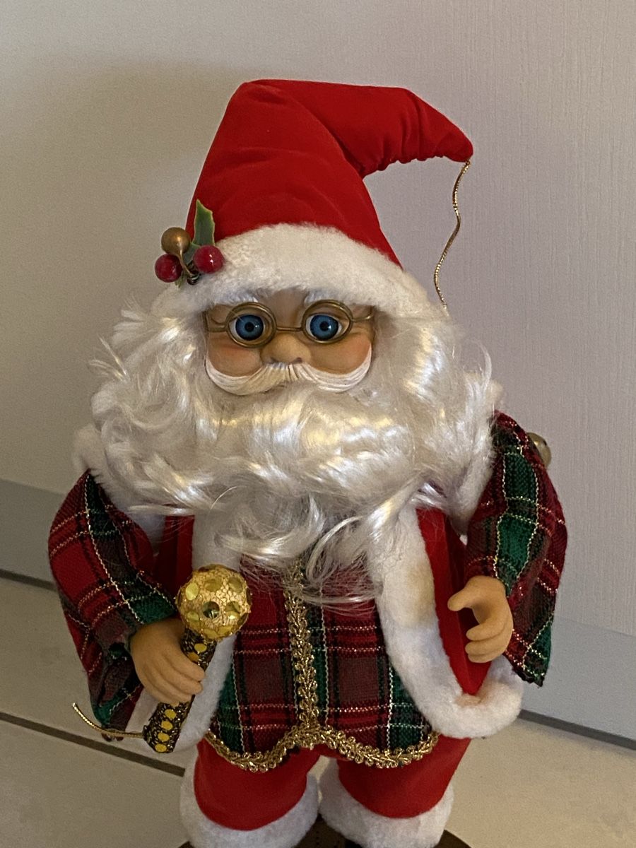 Statuette: Singender Weihnachtsmann / Samichlaus / St. Nikolaus – Usato da Dietlikon venduto da Trukaip 1