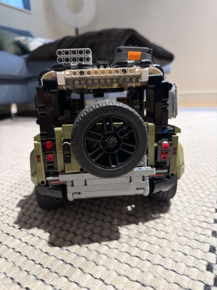 Lego Giocattoli: Lego Technic Land Rover Defender 42110 used condition – Usato da COMMUGNY venduto da toutdoitdisparaitre 4