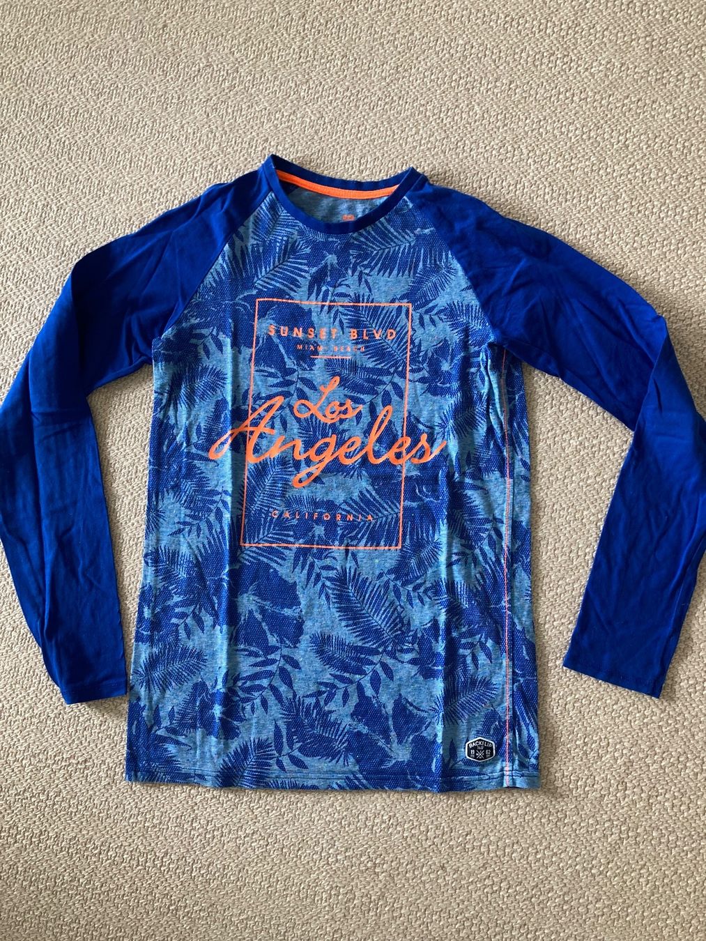 We Hemden, T-Shirts & Polos: T-shirt WE – Gebraucht aus Safnern von mutti2289