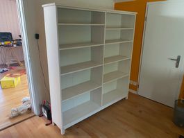 Bibliothèque blanche plusieurs étagères bon état