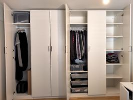IKEA PAX Kleiderschrank weiß – 300 x 236 x 60 cm inkl. Innen