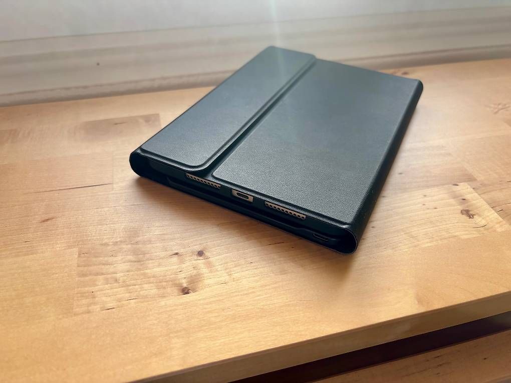 Covers & Taschen: Housse + clavier IPad mini – Gebraucht aus Morges von bla_d5hf 1