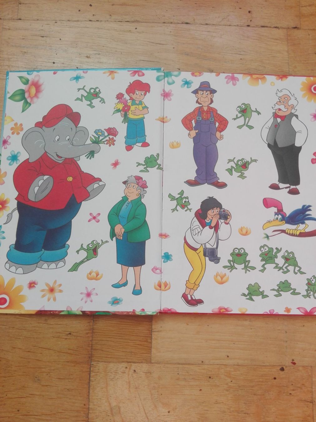 Libri: Benjamin Blümchen als Gärtner  (Kinderbuch)        ©'2004 – Usato da St.Gallen venduto da elk2023 1
