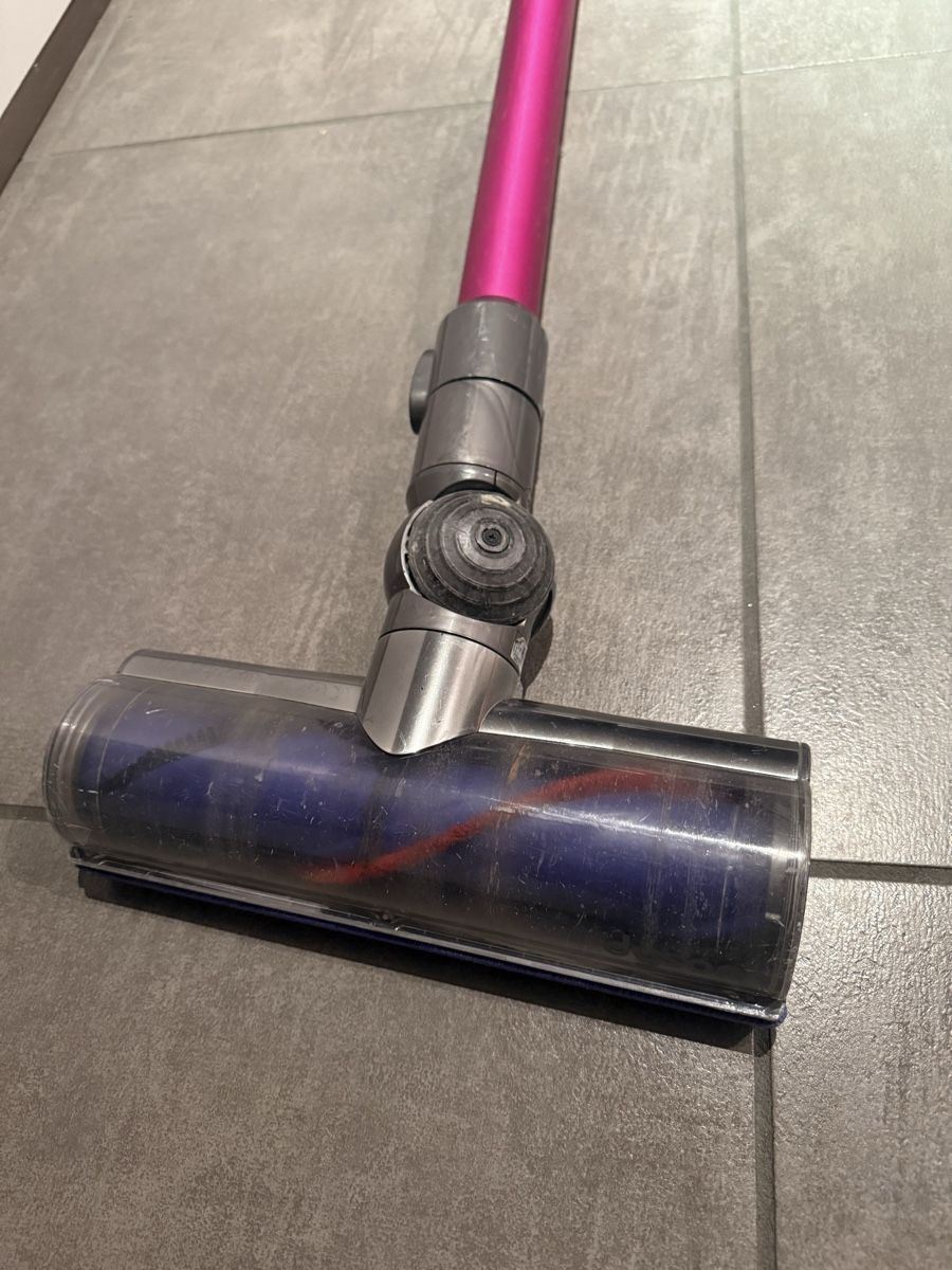 Dyson Aspirateurs & Accessoires: Dyson v6 absolute – Défectueux à Claro par KarinS84 3