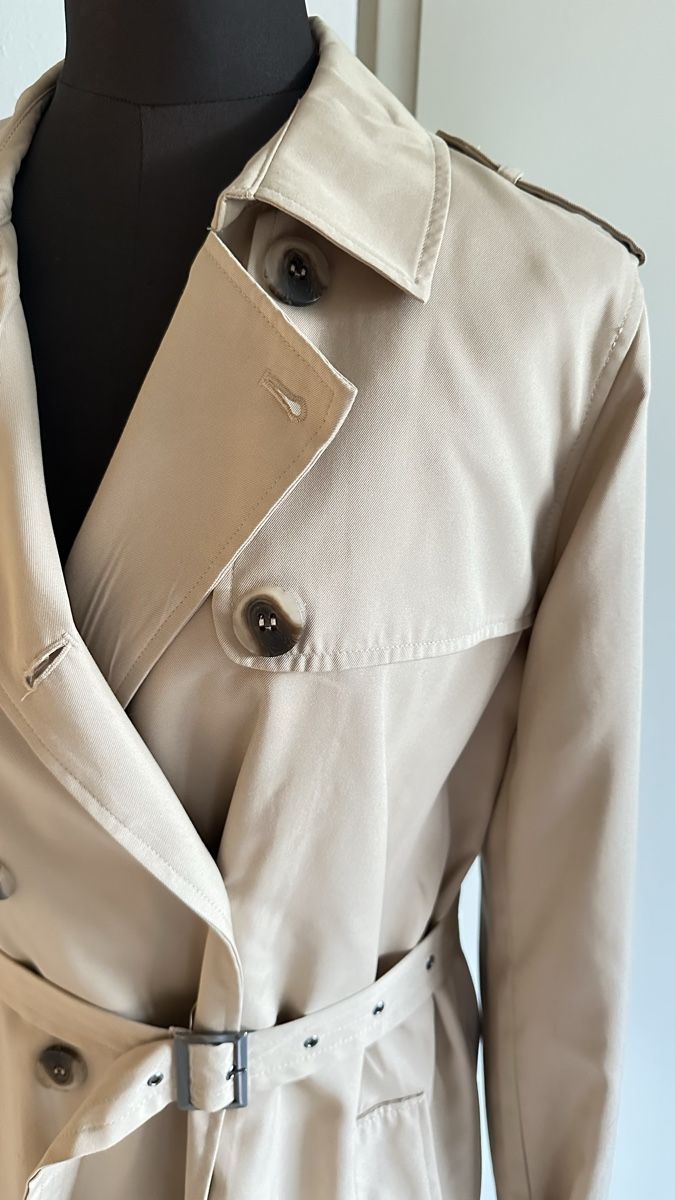Vila Cappotti: Eleganter Trenchcoat, beige, Grösse 40 – Nuovo (secondo la descrizione) da Luzern venduto da Seyla_11 1