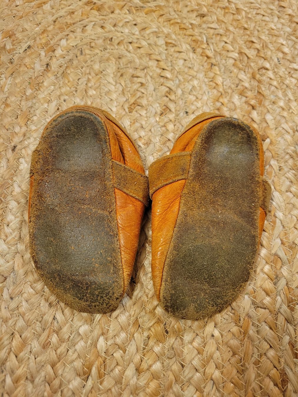 Scarpe per ragazzi: Chaussons en cuir, taille 23 – Usato da Neuchâtel venduto da valerizette 3