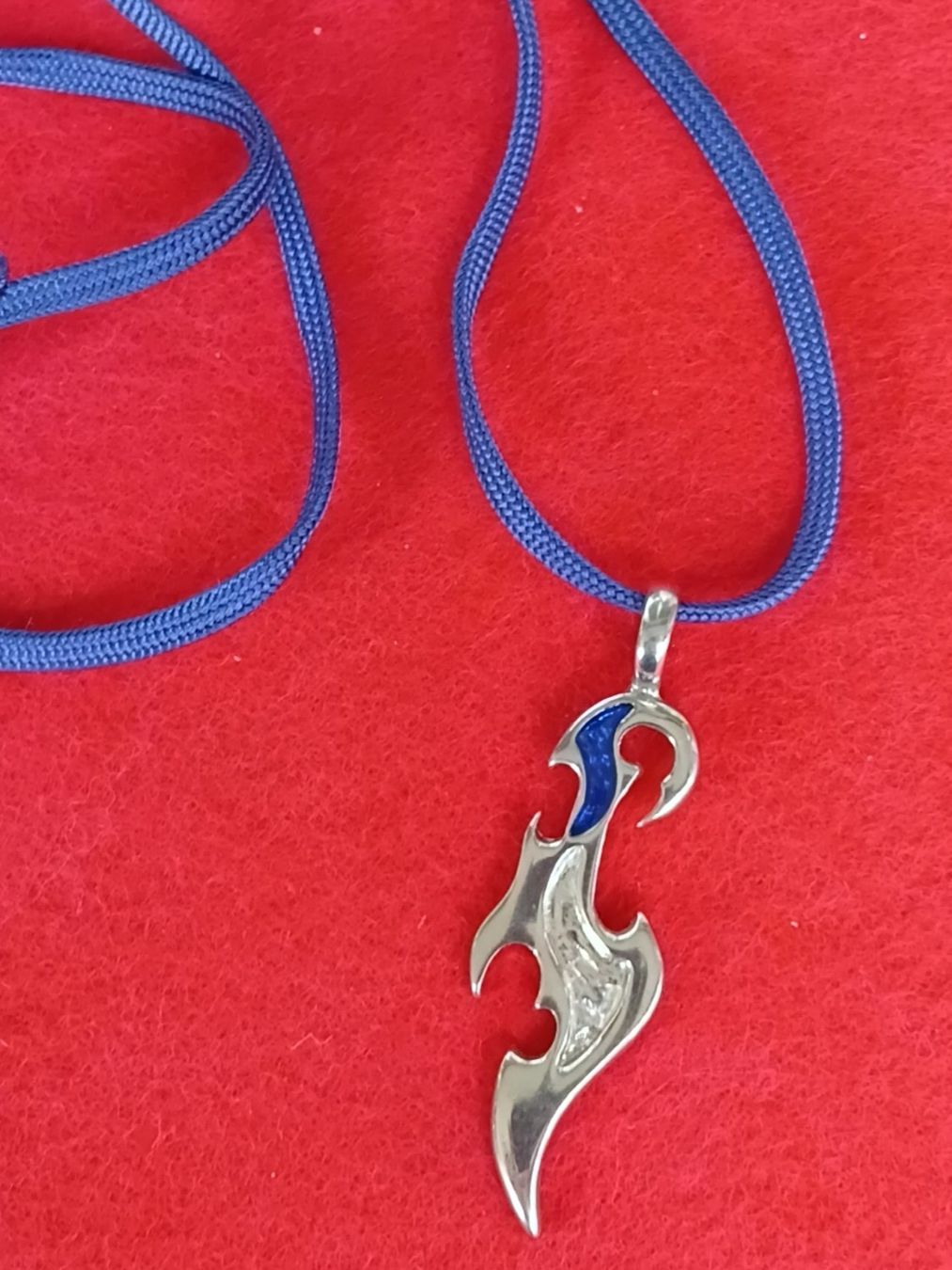 Catenine: Halskette Blau mit Band – Usato da Münchenbuchsee venduto da babilibern 1