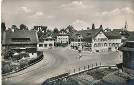 Sins AG Ortsansicht Dorfplatz Nr.10113  ,  ca.1940