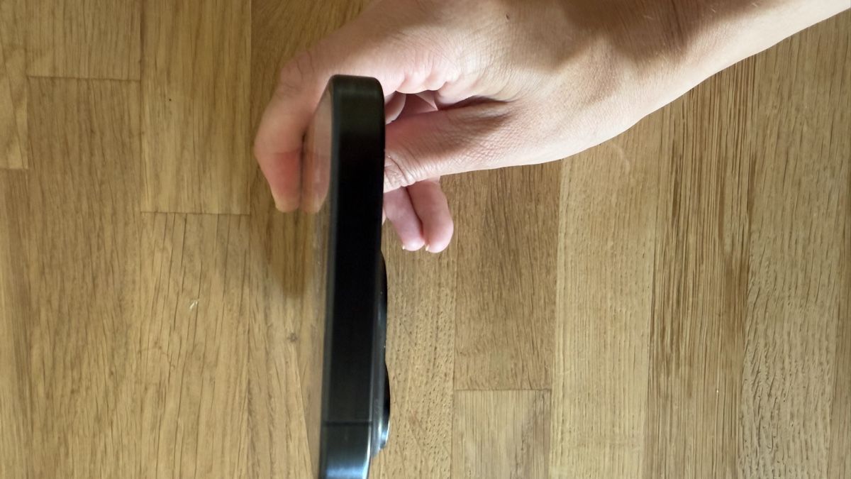 Apple Handys / Smartphones: Apple iPhone 15 Pro 256GB Black Titanium | Box, Cable & Case – Gebraucht aus Adliswil von micheleb 7