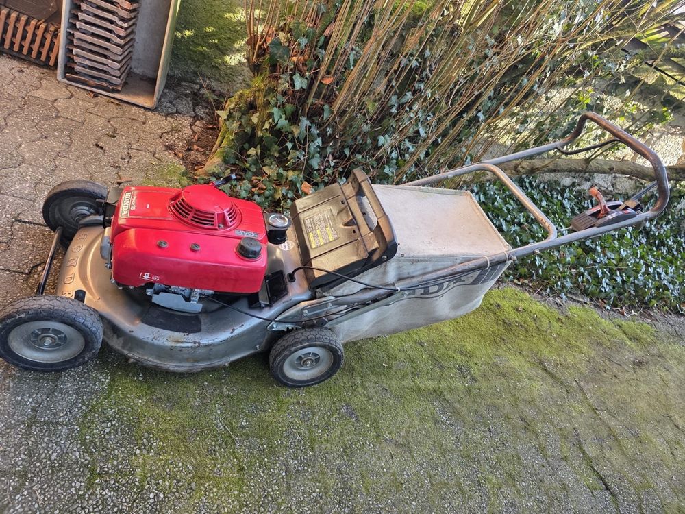 Honda Rasenmäher HR216 – Hydrostatic (Gebraucht) in Solothurn für CHF ...