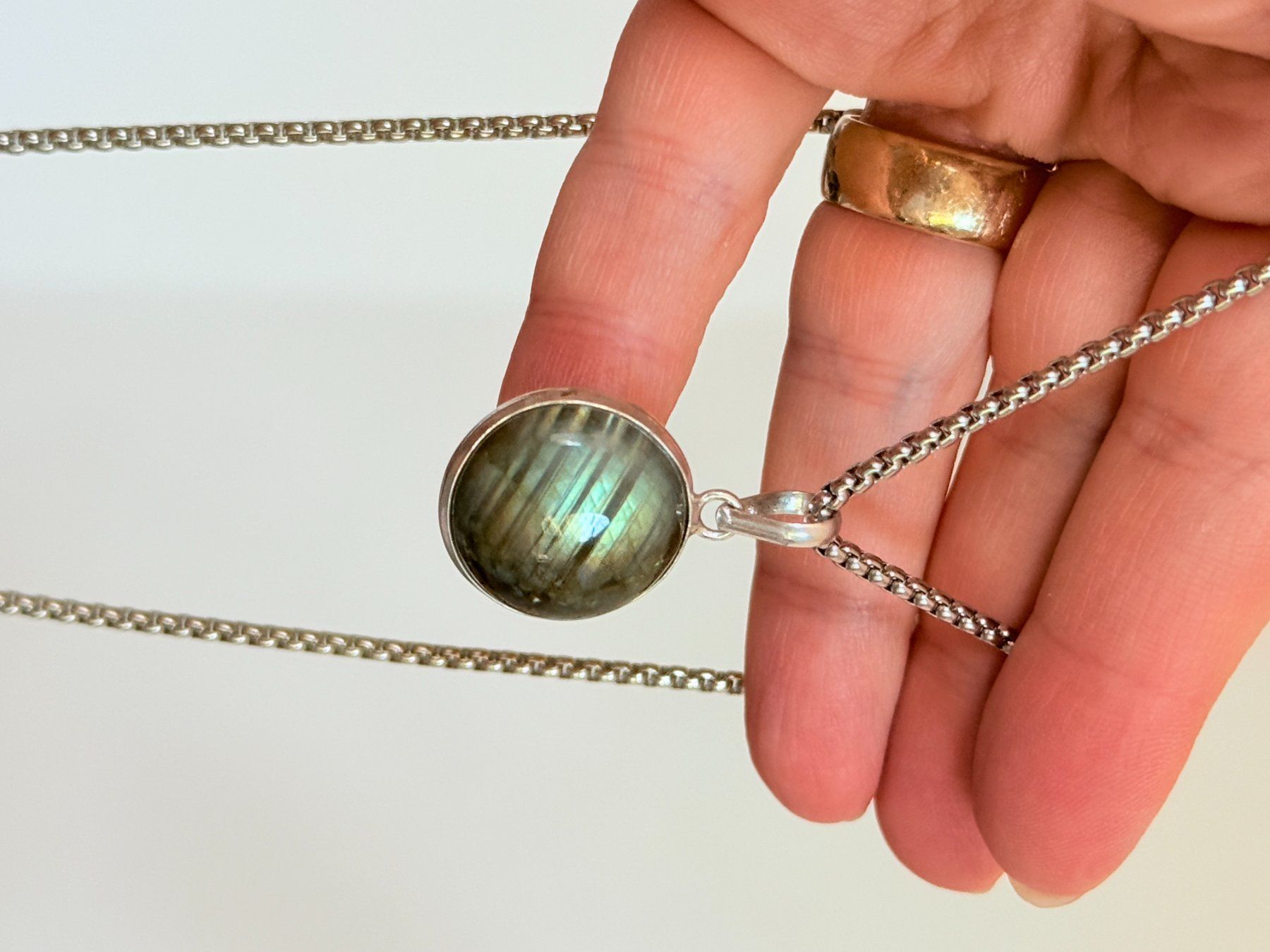 Catenine: Collier labradorite, élégant et tendance ✨ – Nuovo e nell'imballaggio originale da Genève venduto da AWWA 2