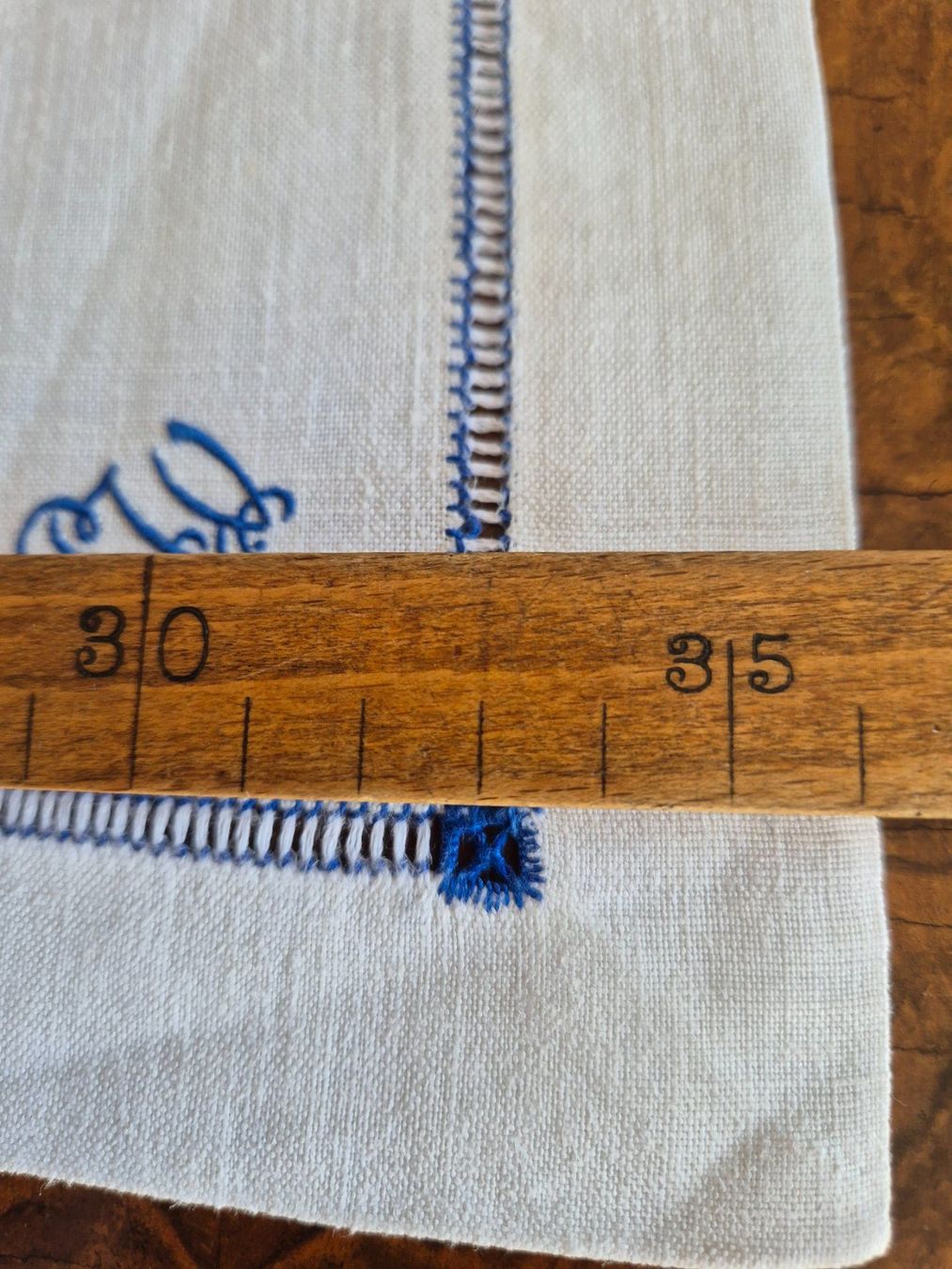 Bettwäsche: Leinen Servietten mit Monogramm 10 Stk. – Gebraucht aus Bern von aronari 6