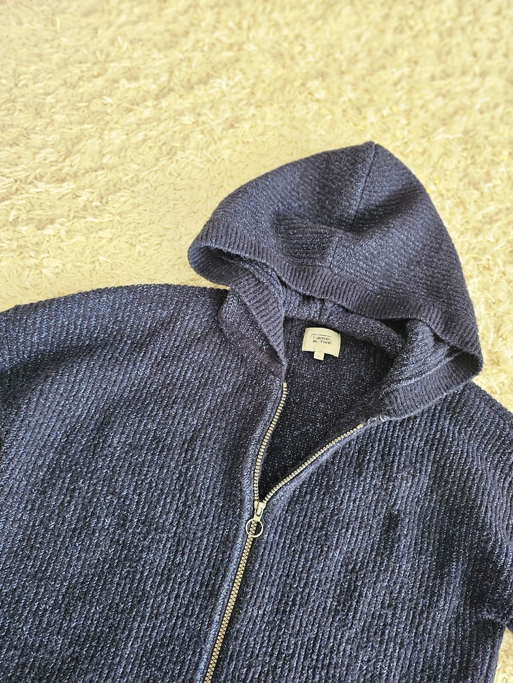 Giacche: Tolle Camel Active Strickjacke mit Kapuze, Gr. S, – Nuovo (secondo la descrizione) da St.Gallen venduto da amaka01 1
