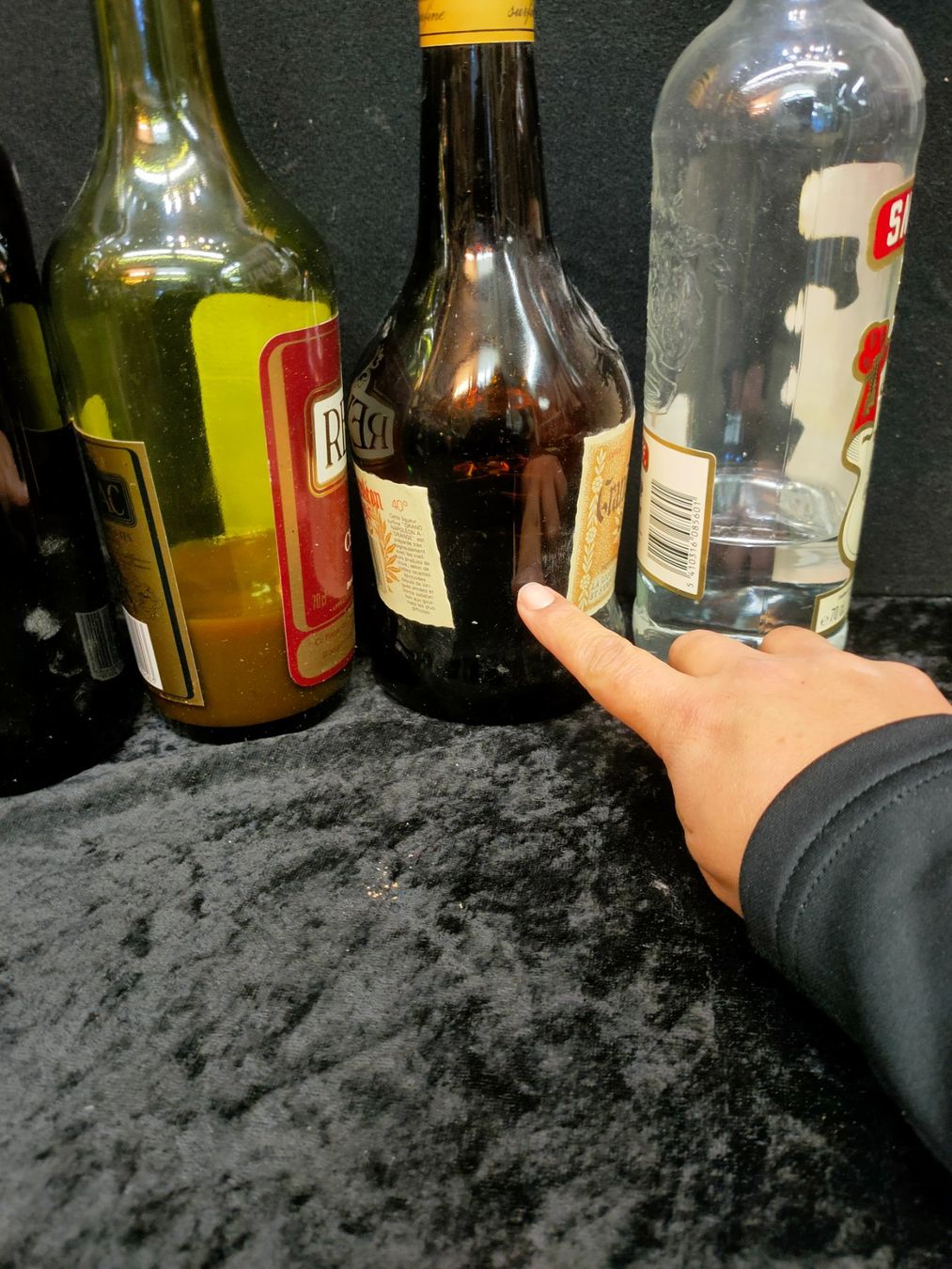 Spirituosen: LOT DE 5 BOUTEILLES ENTAMÉ – Gebraucht aus Genève von Leboucheoreilles 7