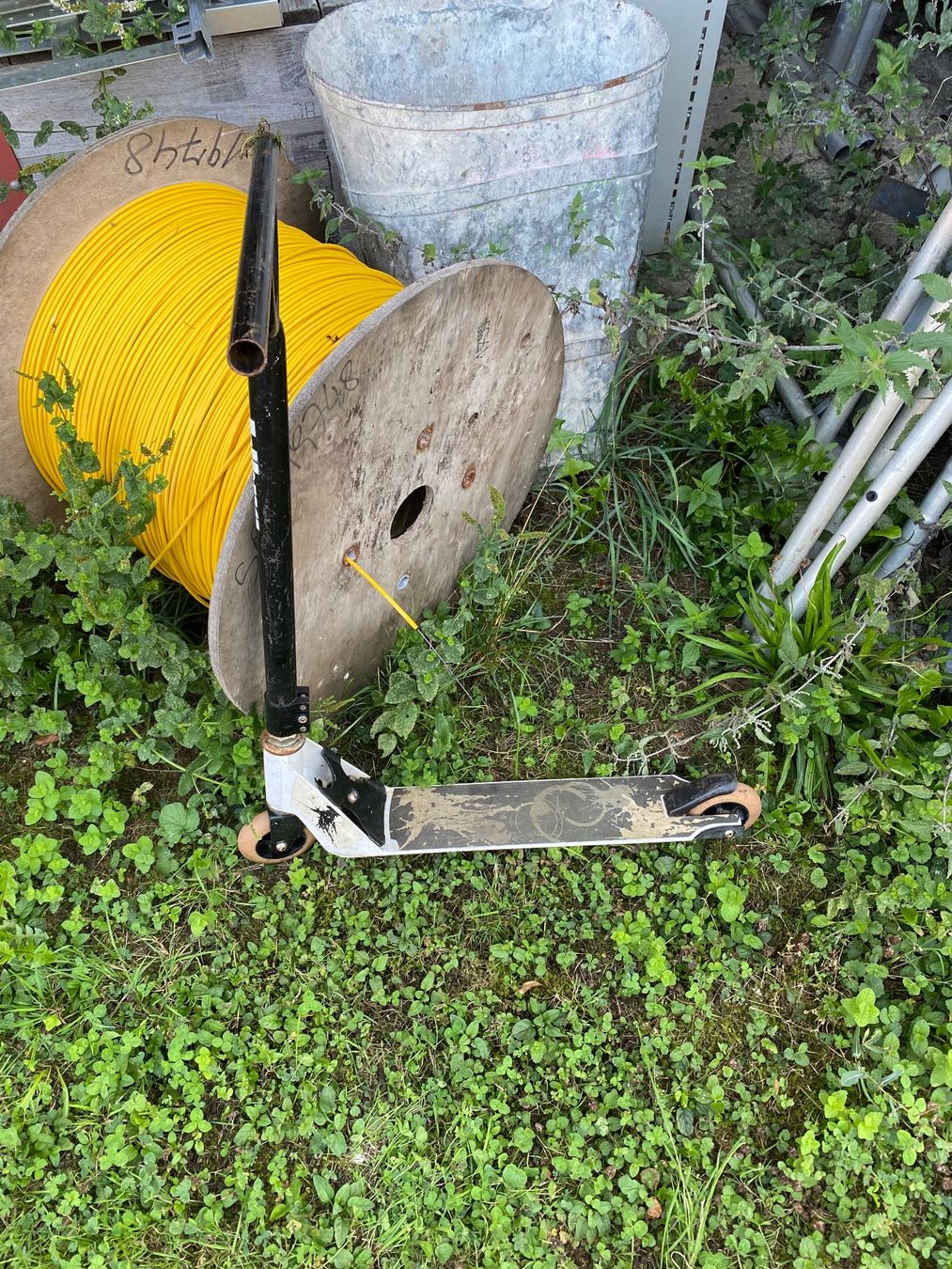 Kickboard: 3x Stunt Scooter – Difettoso da Dozwil venduto da Bach_4 2