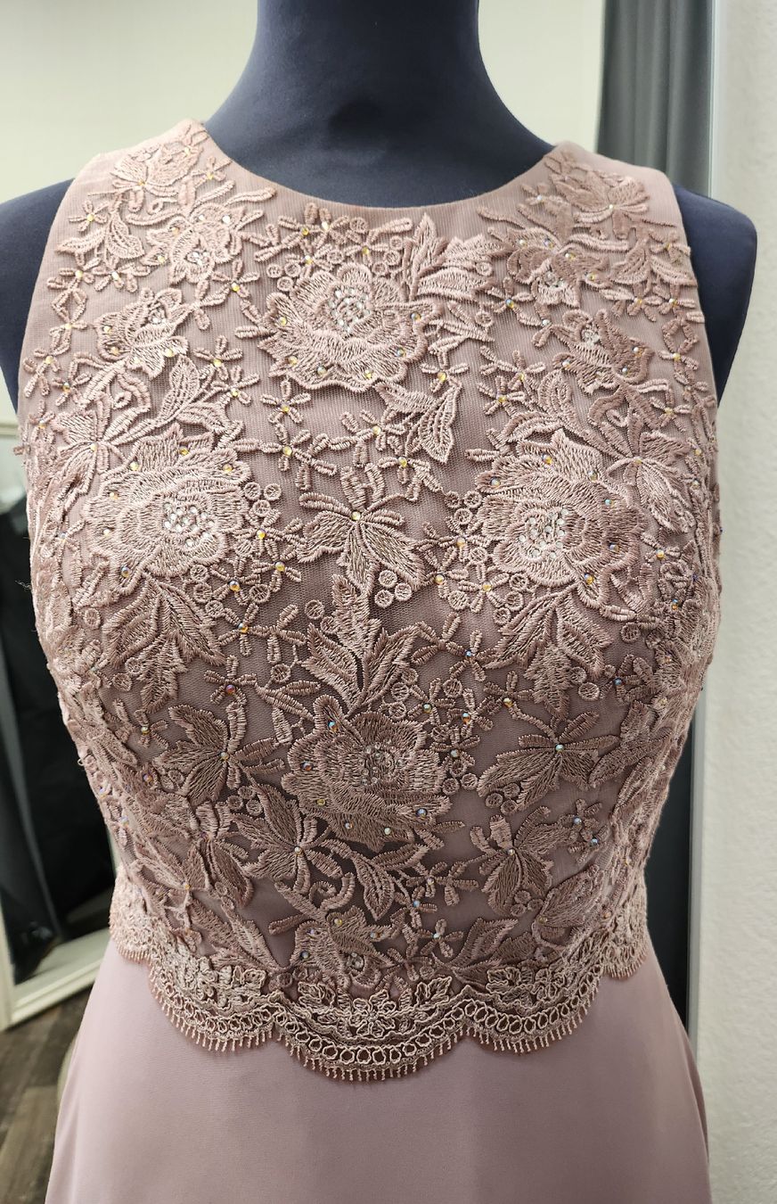 Vestiti: Altrosa kleid – Nuovo (secondo la descrizione) da Uster venduto da VMT. 1