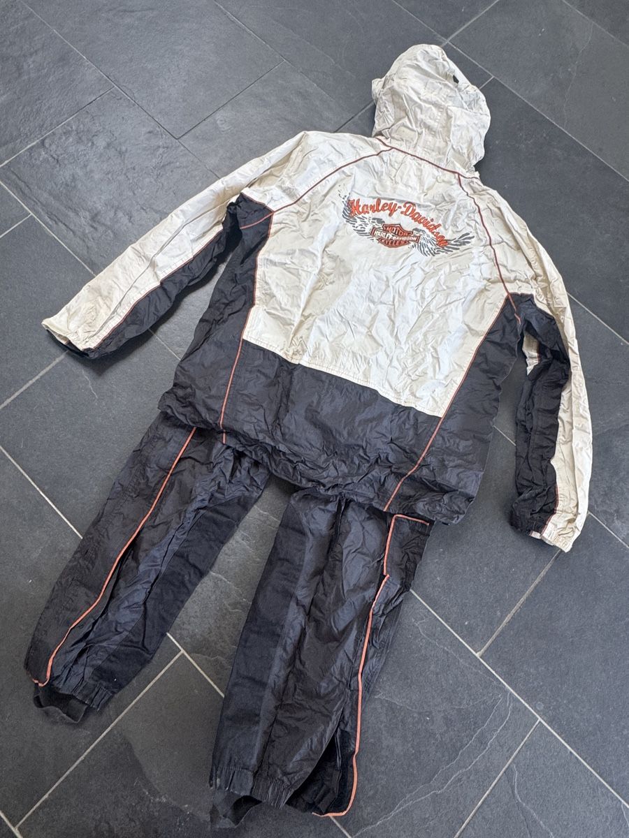 Harley-Davidson Altro: Harley Davidson original Regenanzug - 2 - Teilig - Grösse M – Usato da Gurmels venduto da topsommer