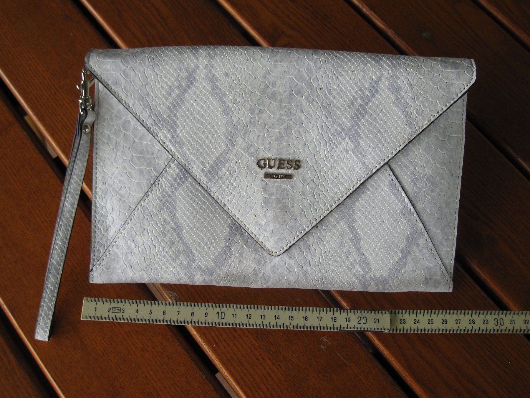 Borse da donna: Guess Candy Clutch - Schlangenlederoptik – Usato da Arbon venduto da lucullus61