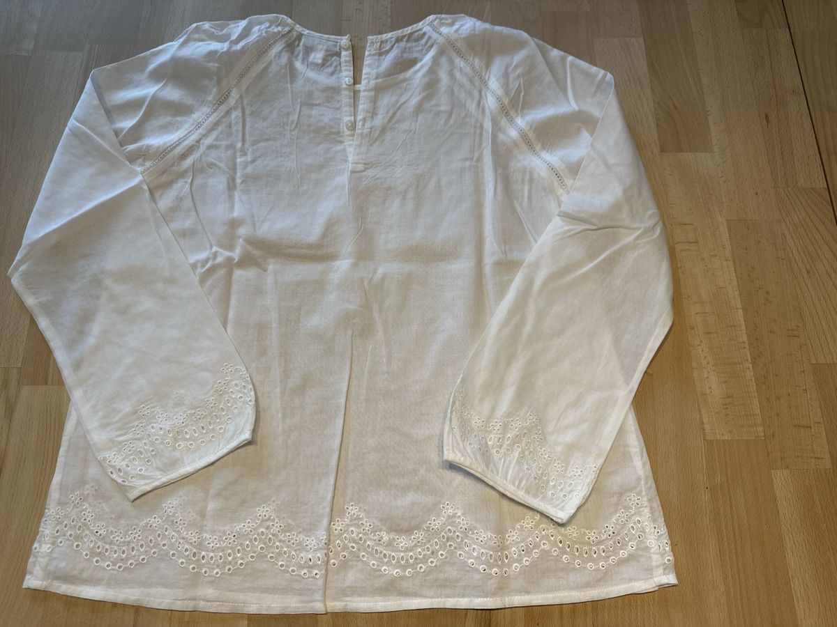 Blusen, T-Shirts & Tops: Mädchen Bluse weiss, Gr. 150 – Gebraucht aus Zürich von xvm_jrm6 2