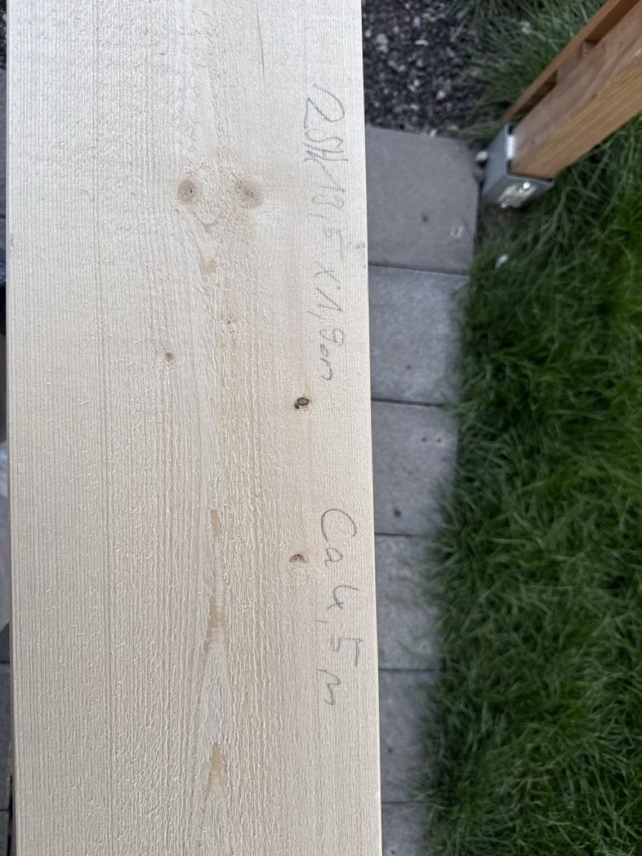 Holzartikel: 2 holzbretter – Gebraucht aus Langnau i. E. von Acrjl 1