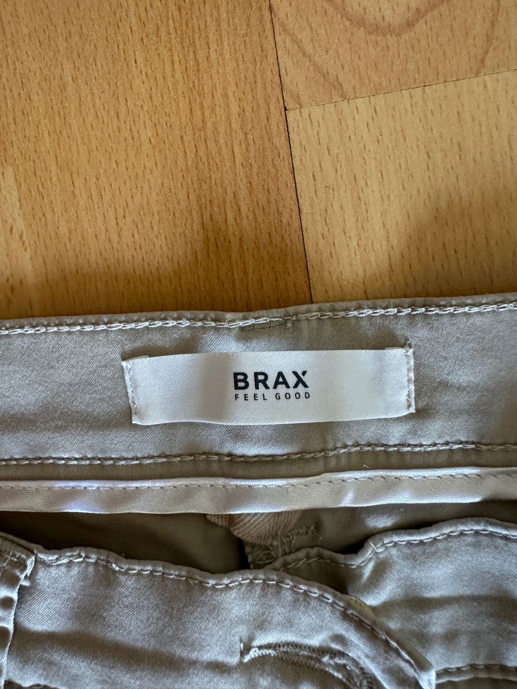 Brax Pantaloni: Brax Hose Grösse 40 – Usato da Luzern venduto da Sesilija 1