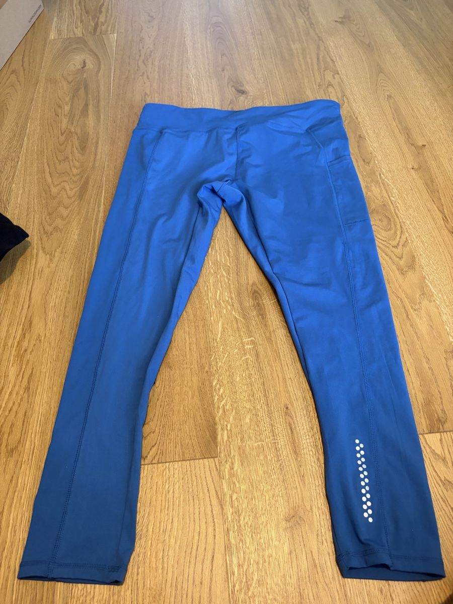Leggings: Pantaloni sportivi  – Nuovo (secondo la descrizione) da Comano venduto da gea_98nj