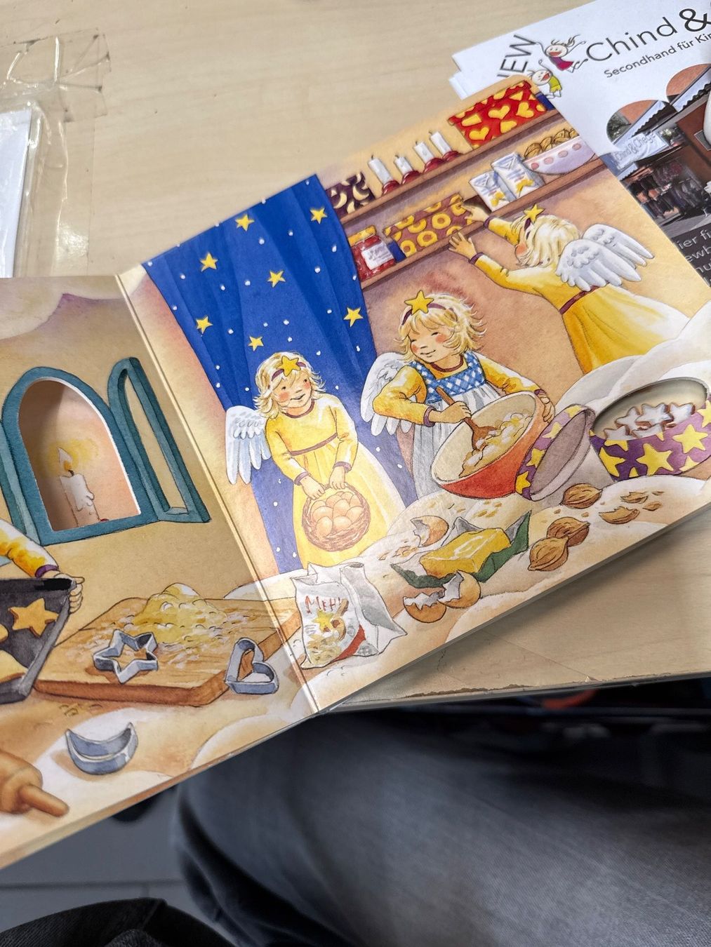 Libri: Ars Edition: In der Engelswerkstatt - Weihnachtsgeschichte – Usato da Zürich venduto da Secondhand_Oerlikon 1