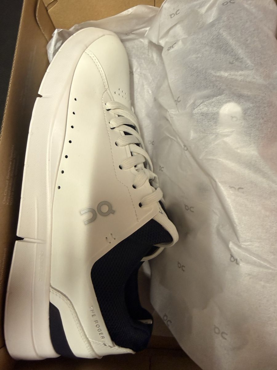 On Chaussures hommes: On Roger neu – Neuf avec emballage d'origine à Zürich par Sebi.063 2