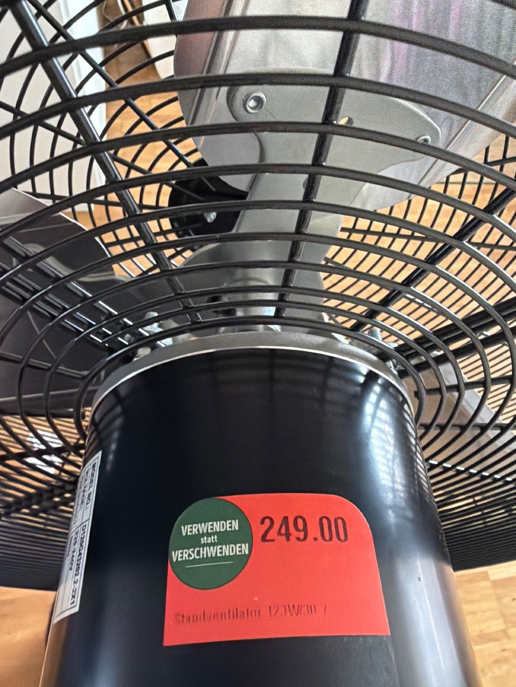 Ventilatori: Industrie-Standventilator AYCE | Wie neu – Nuovo (secondo la descrizione) da Emmenbrücke venduto da dylan_esteban19 2
