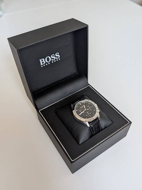 Hugo Boss Uhren: Hugo Boss Chronograph – Neu (gemäss Beschreibung) aus St. Gallen von notenea 3