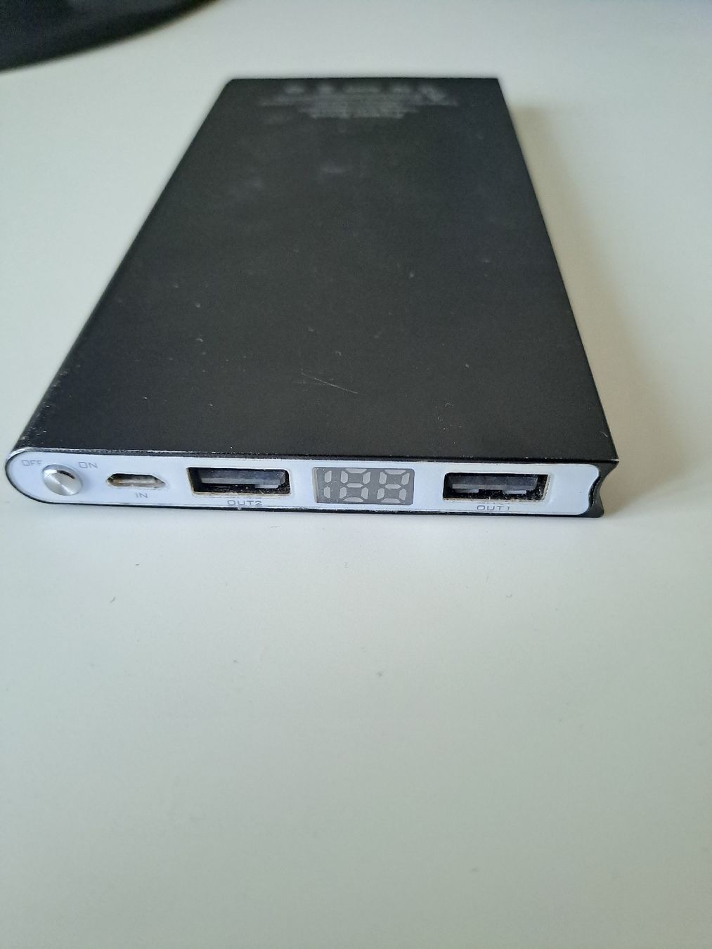 Accus: Powerbank mit Solarpanel – D'occasion à Basel par suberi_Sach 3