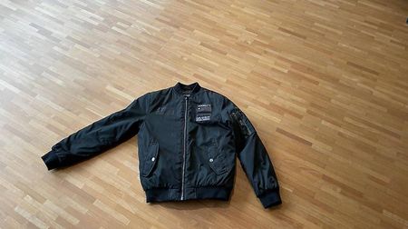 Jacke gefüttert, Grösse 140