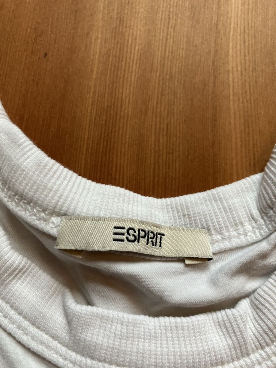 Esprit T-shirt: Tanktop von Esprit – Usato da Zürich venduto da annalaila 2